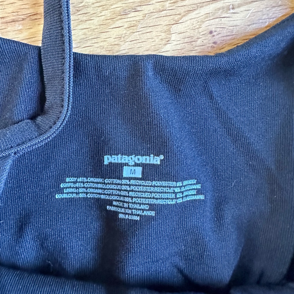 Patagonia short dress cotton and recycled polyester, size medium , black
